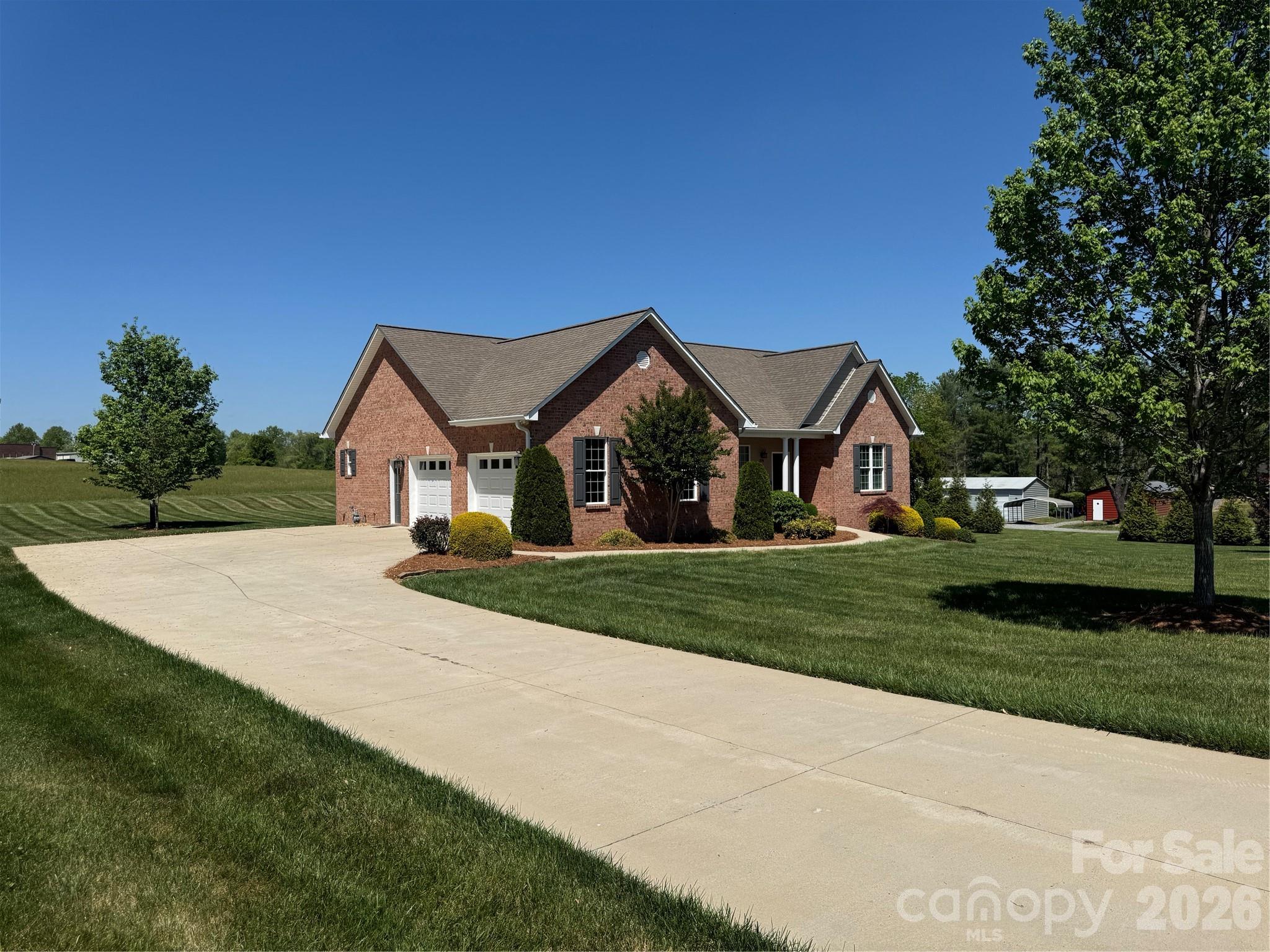 379 Horseshoe Bend Road