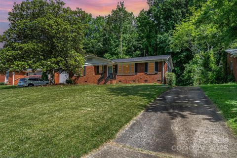 3939 Sheffield Drive Charlotte NC 28205