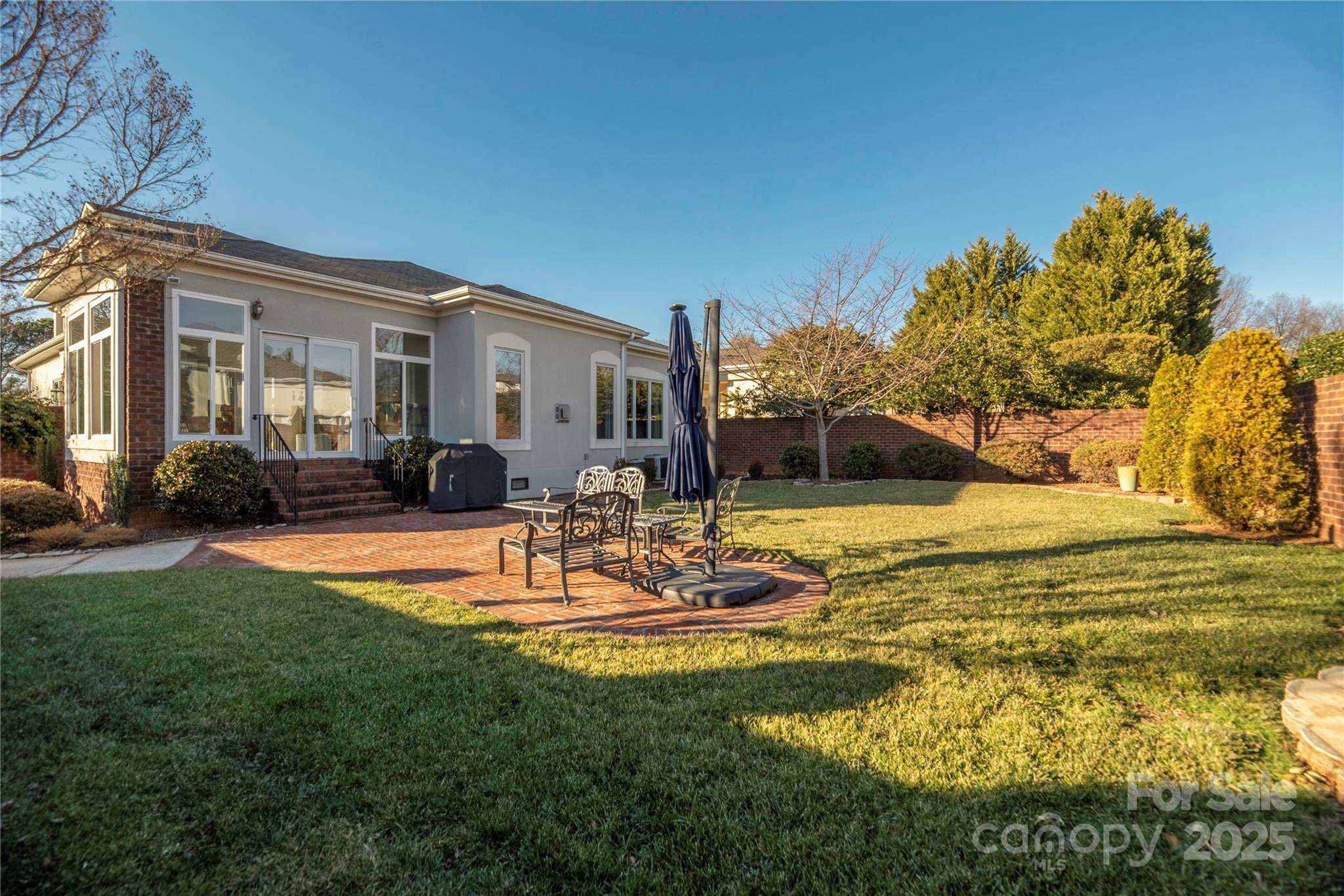 Preston at the Lake - Residential