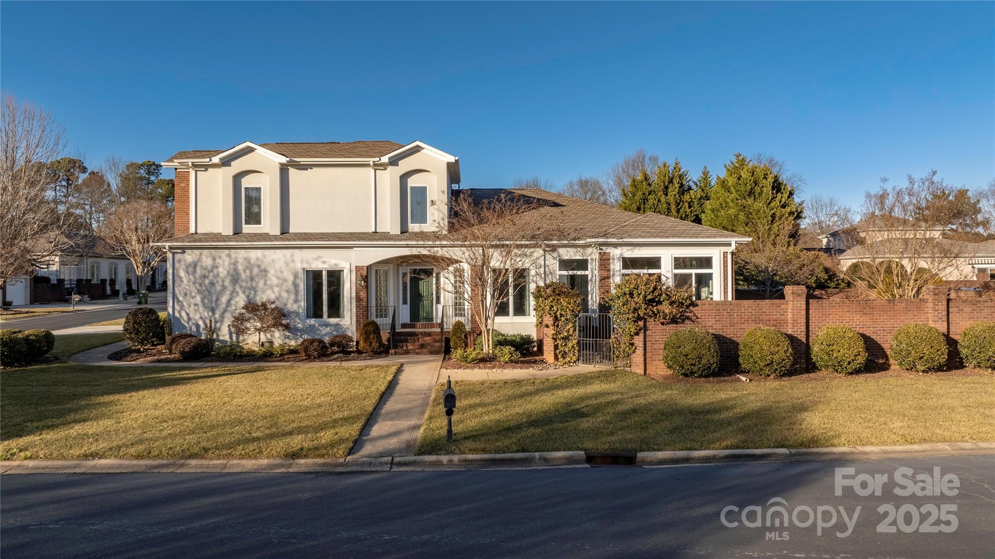 Preston at the Lake - Residential