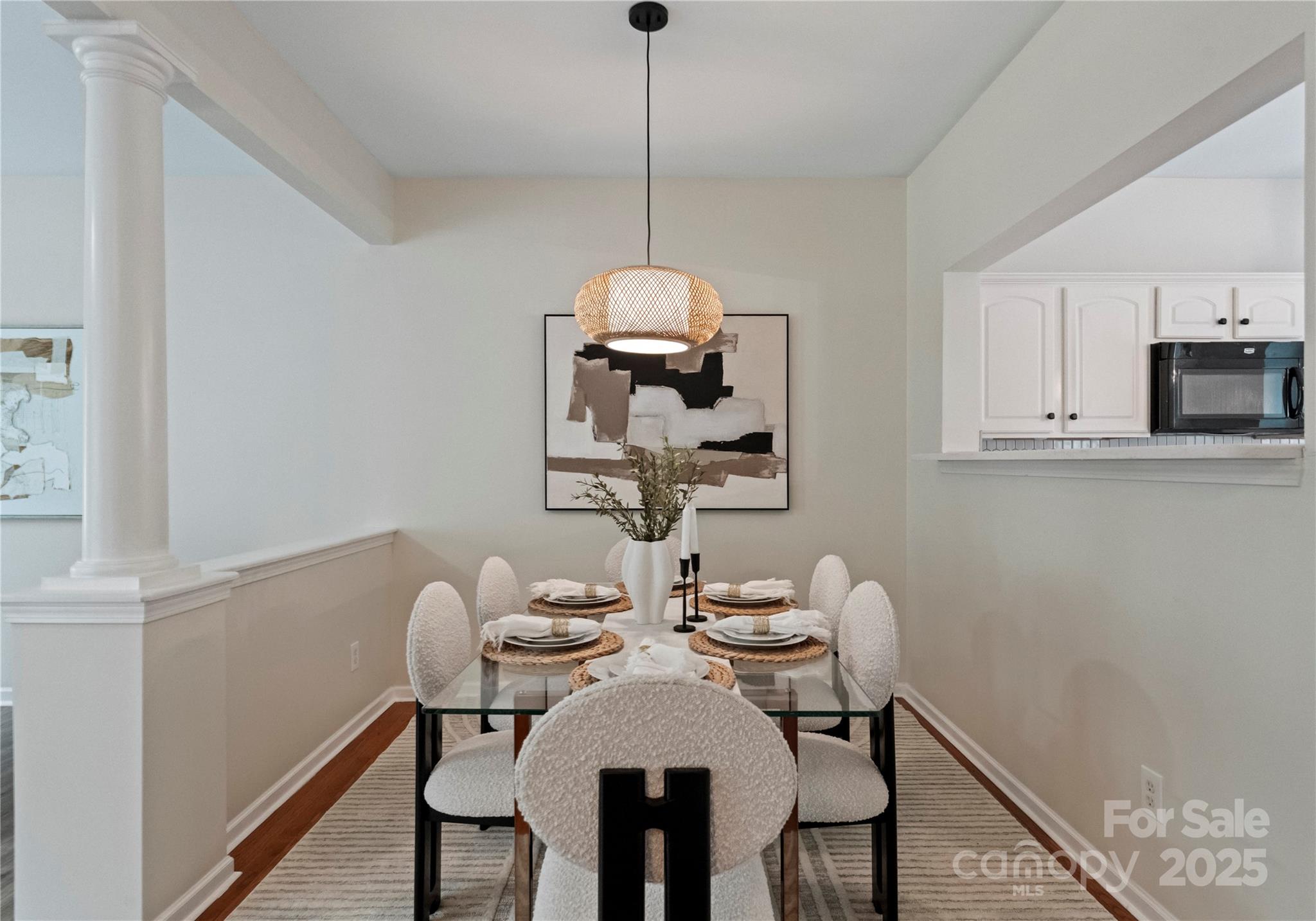 10094 Treeside Lane