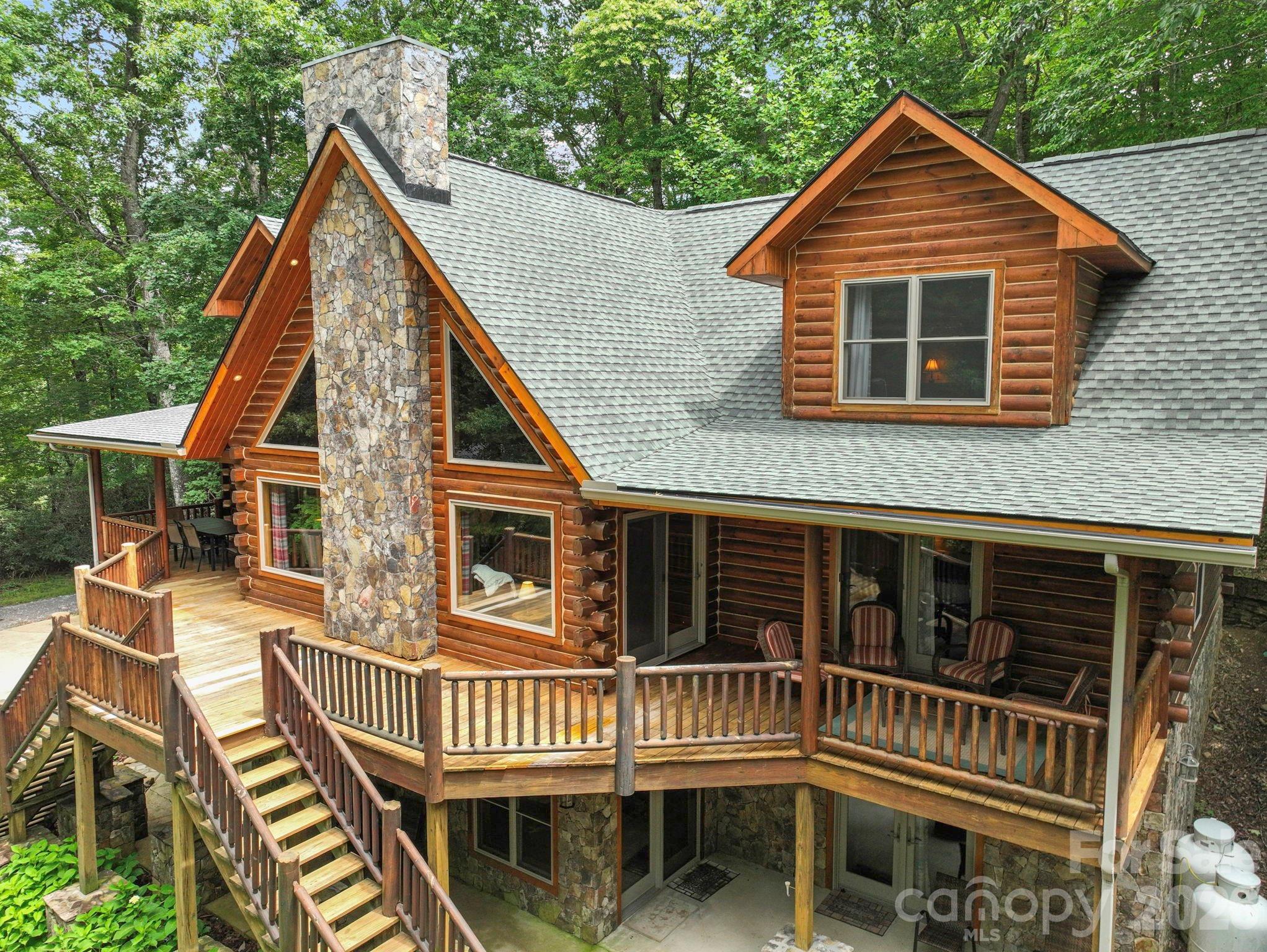 475 S Toe River Road