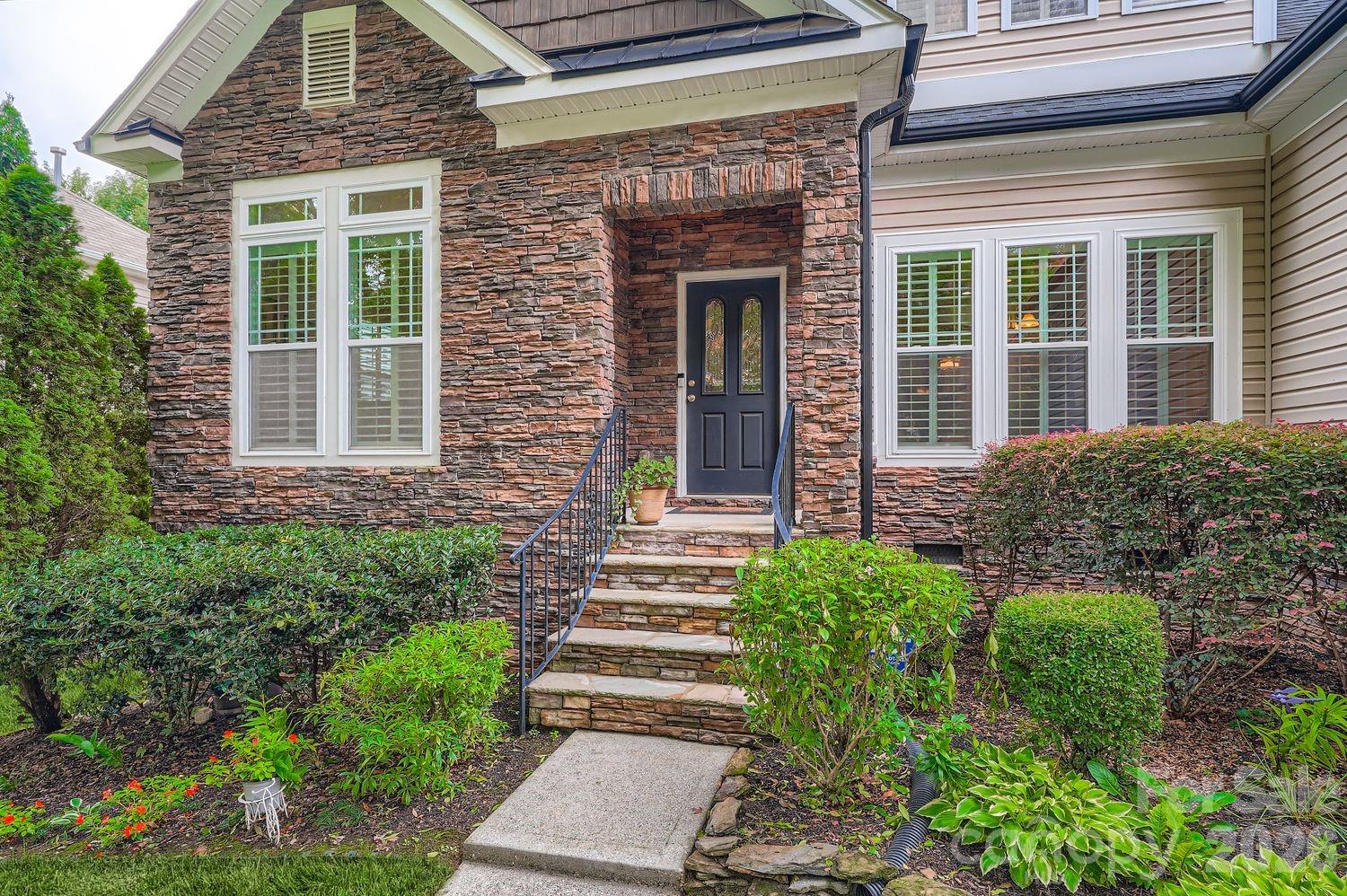 Reunion - Residential