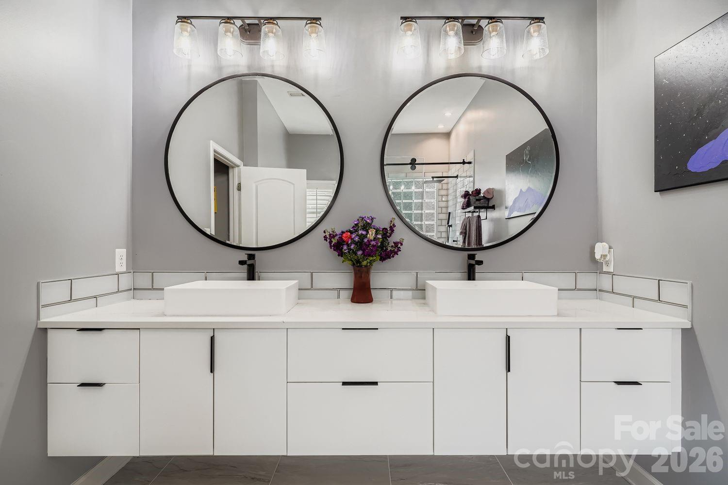 Reunion - Residential