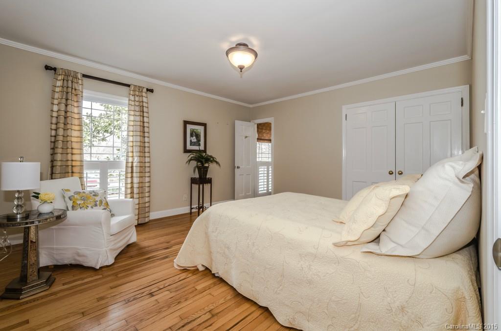 Armstrong Circle - Residential