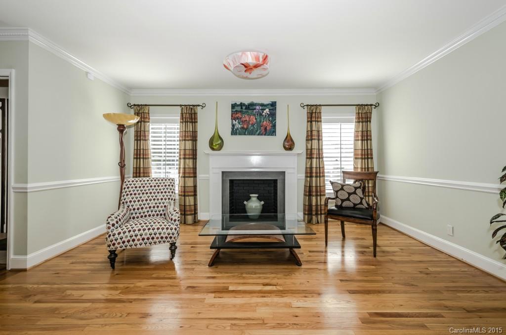 Armstrong Circle - Residential