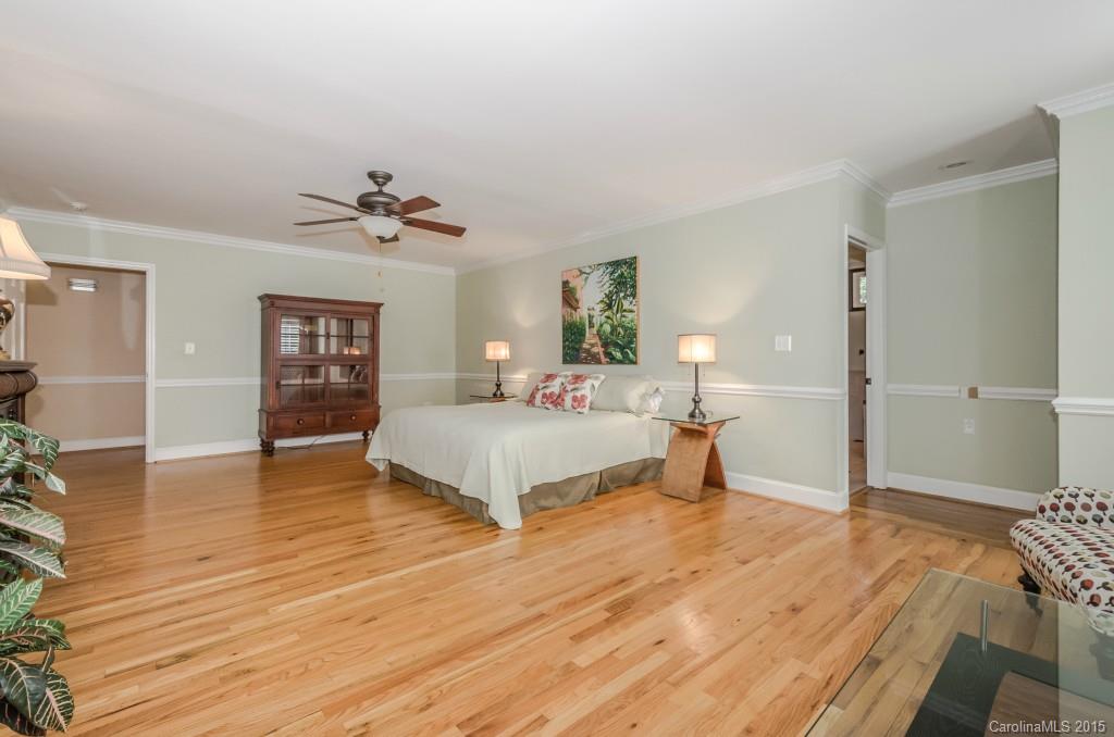 Armstrong Circle - Residential