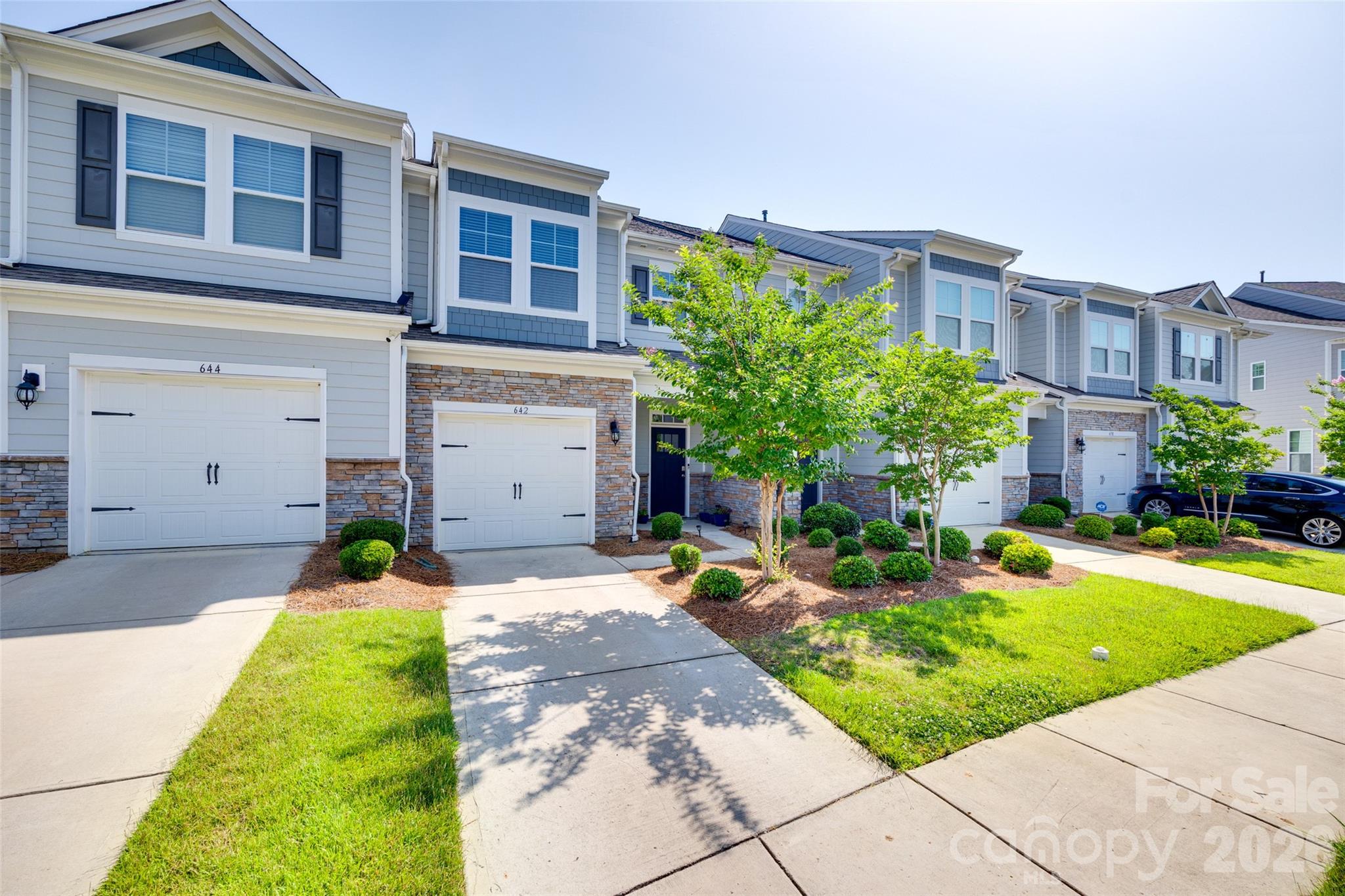 Ivy Ridge - Residential