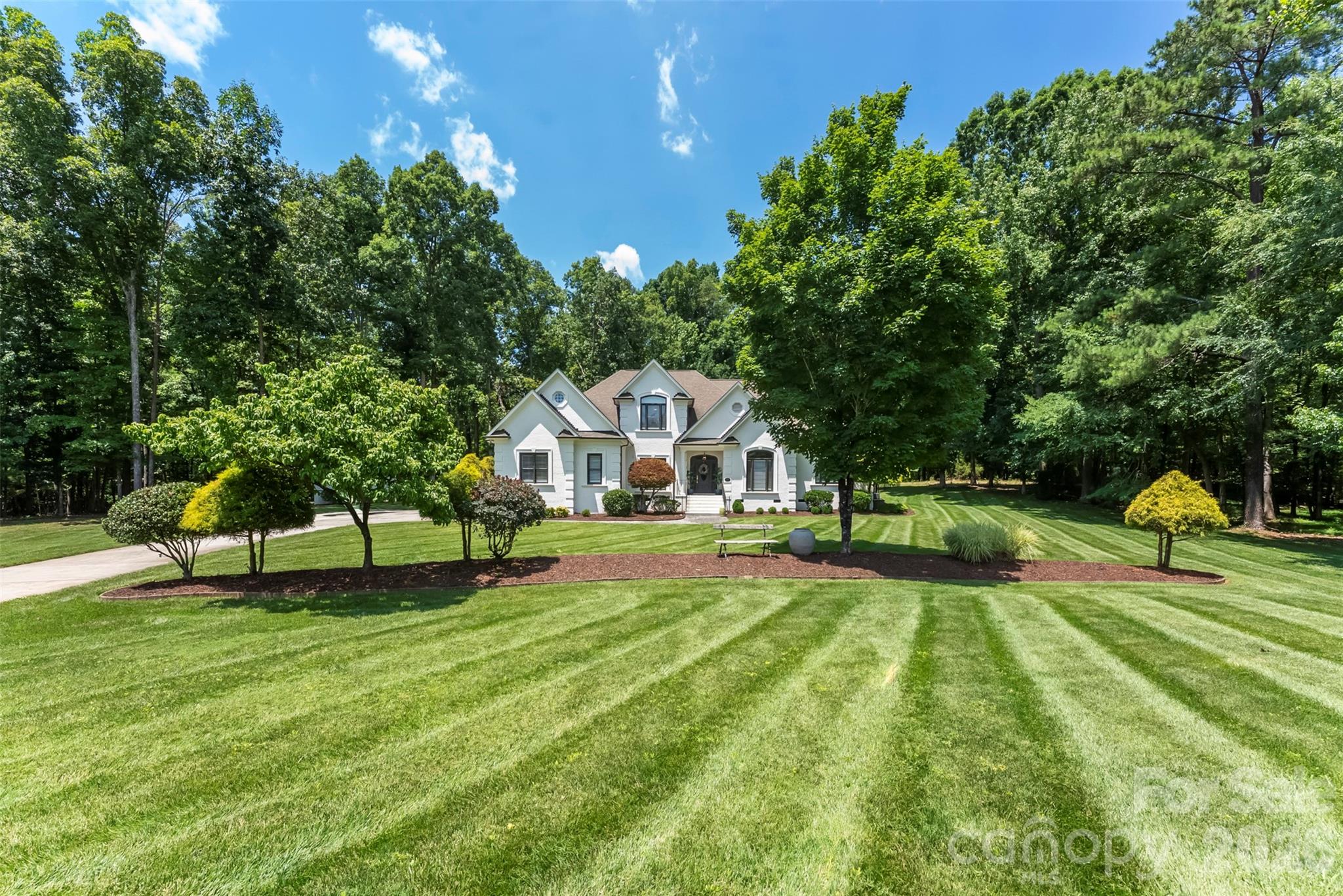 10107 Annie Oakley Lane