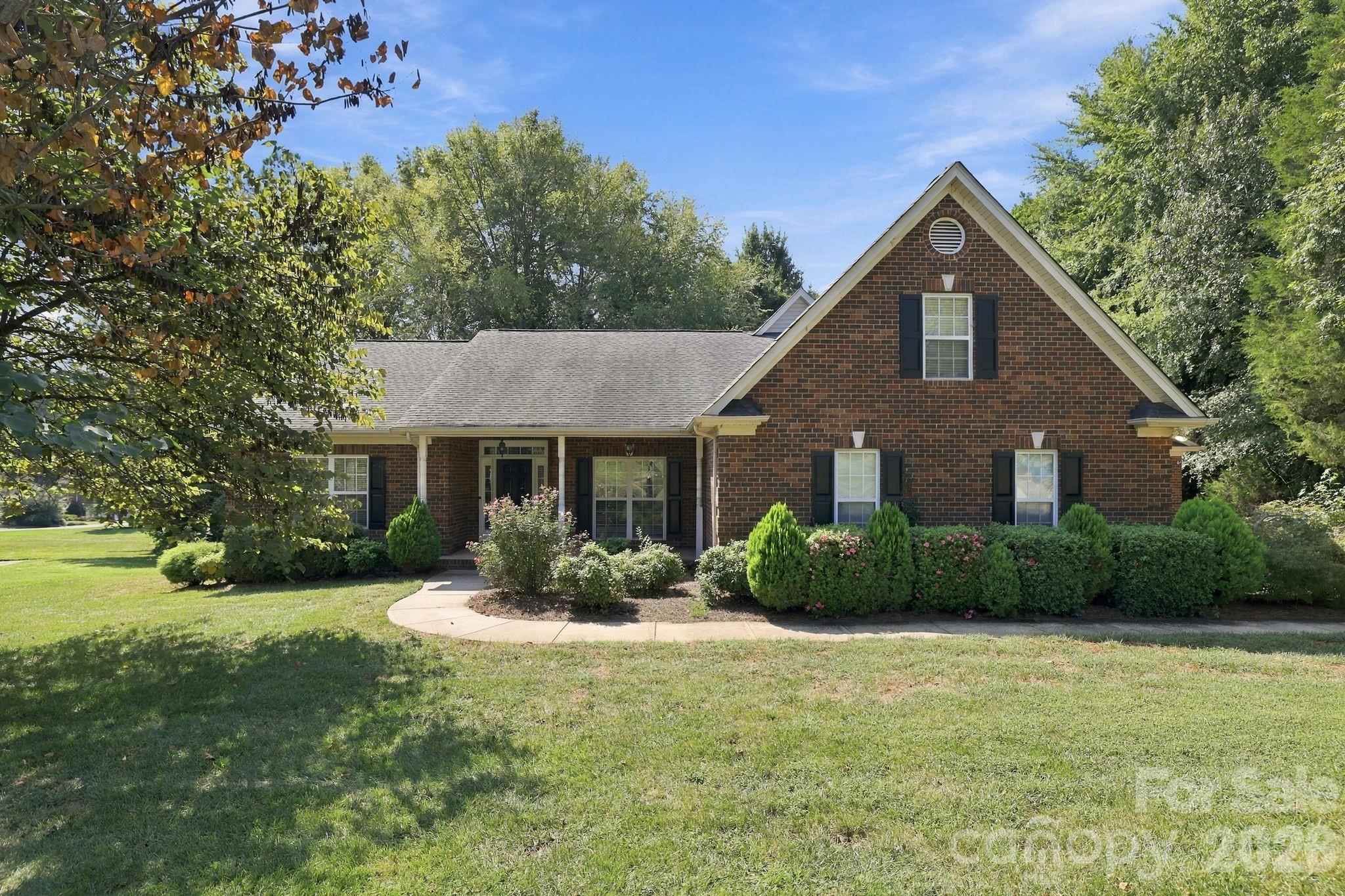 5911 Sugarcane Court