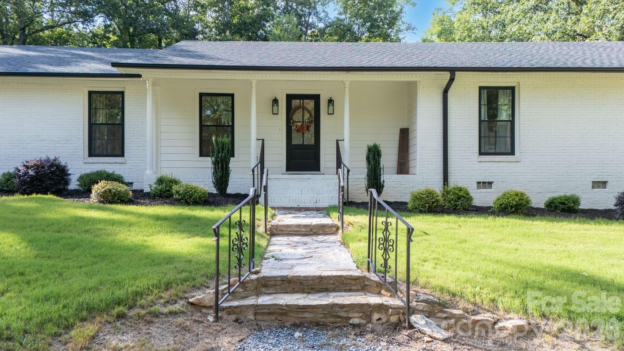 215 Ridgewood Drive