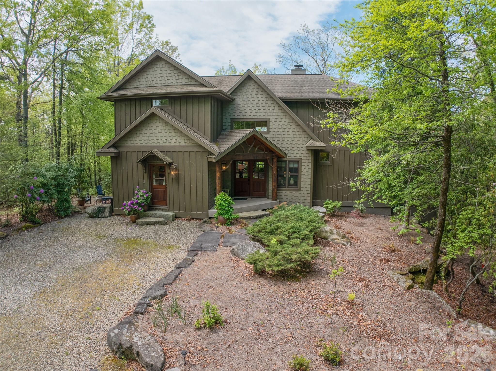 536 Hawk Mountain Road