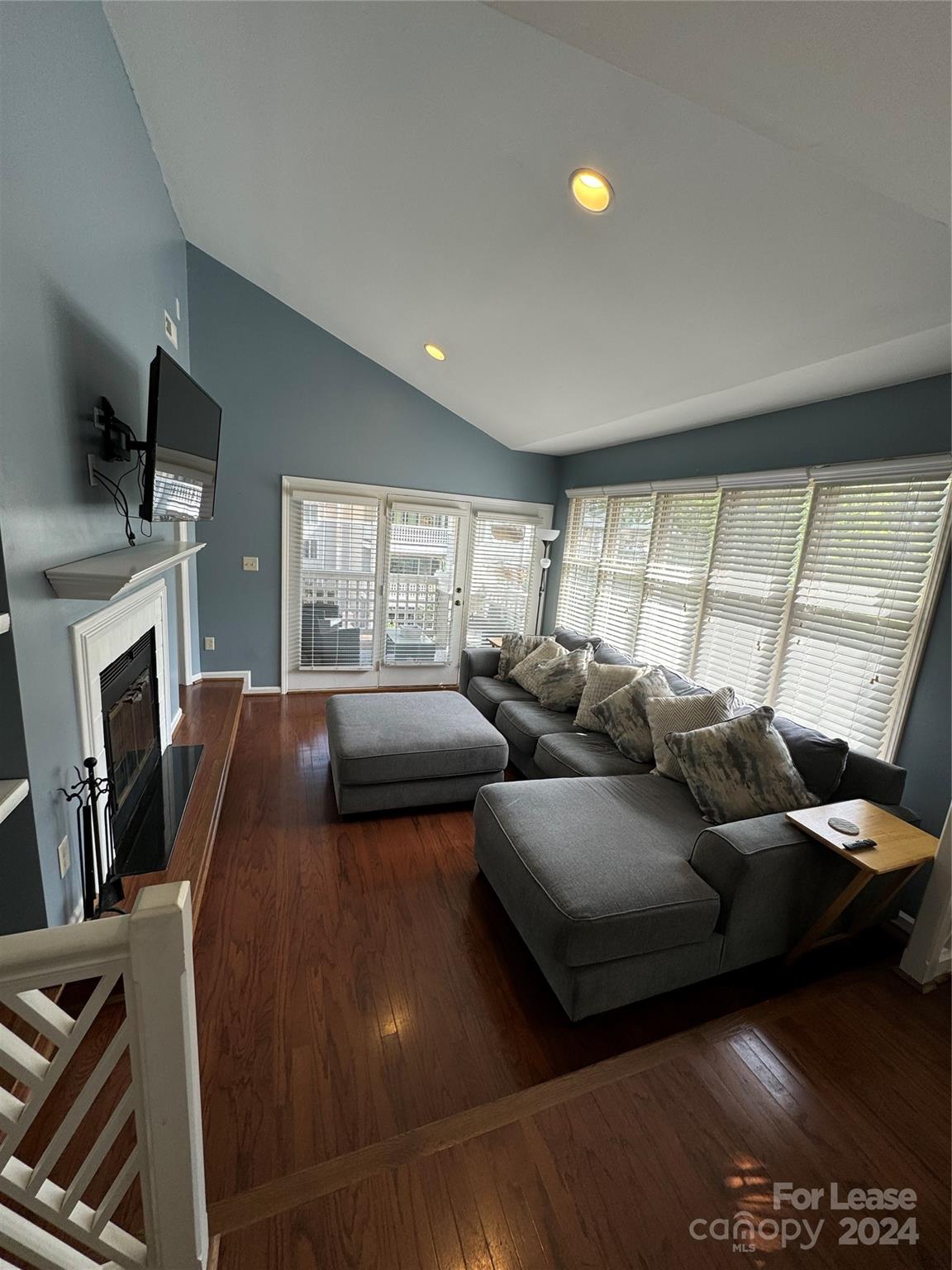 Queens Station - Residential Lease