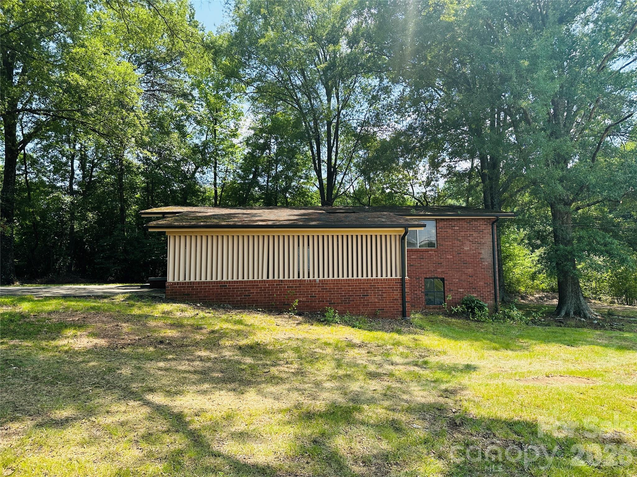 14 Pop Davis Road