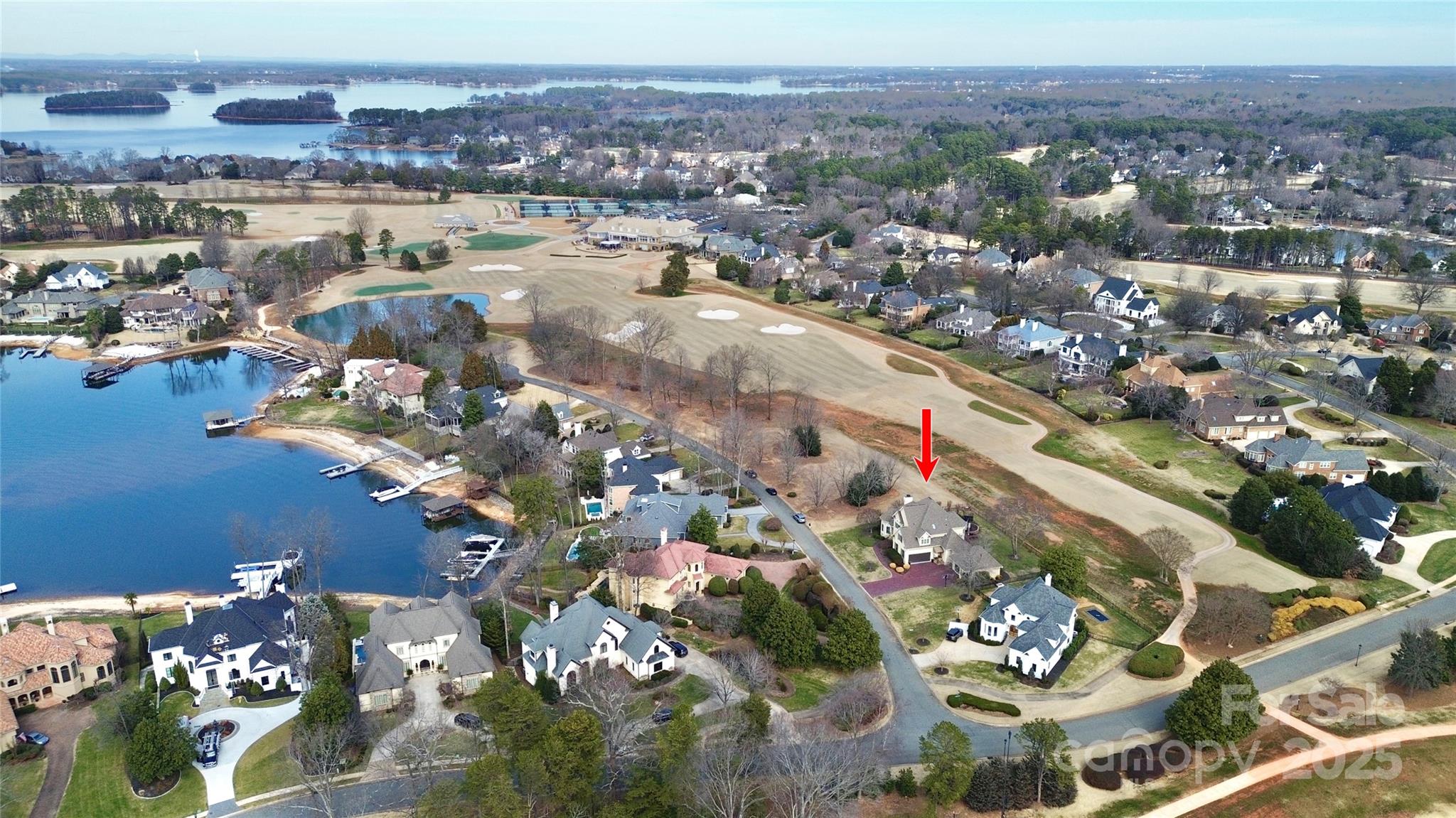 The Peninsula - Residential