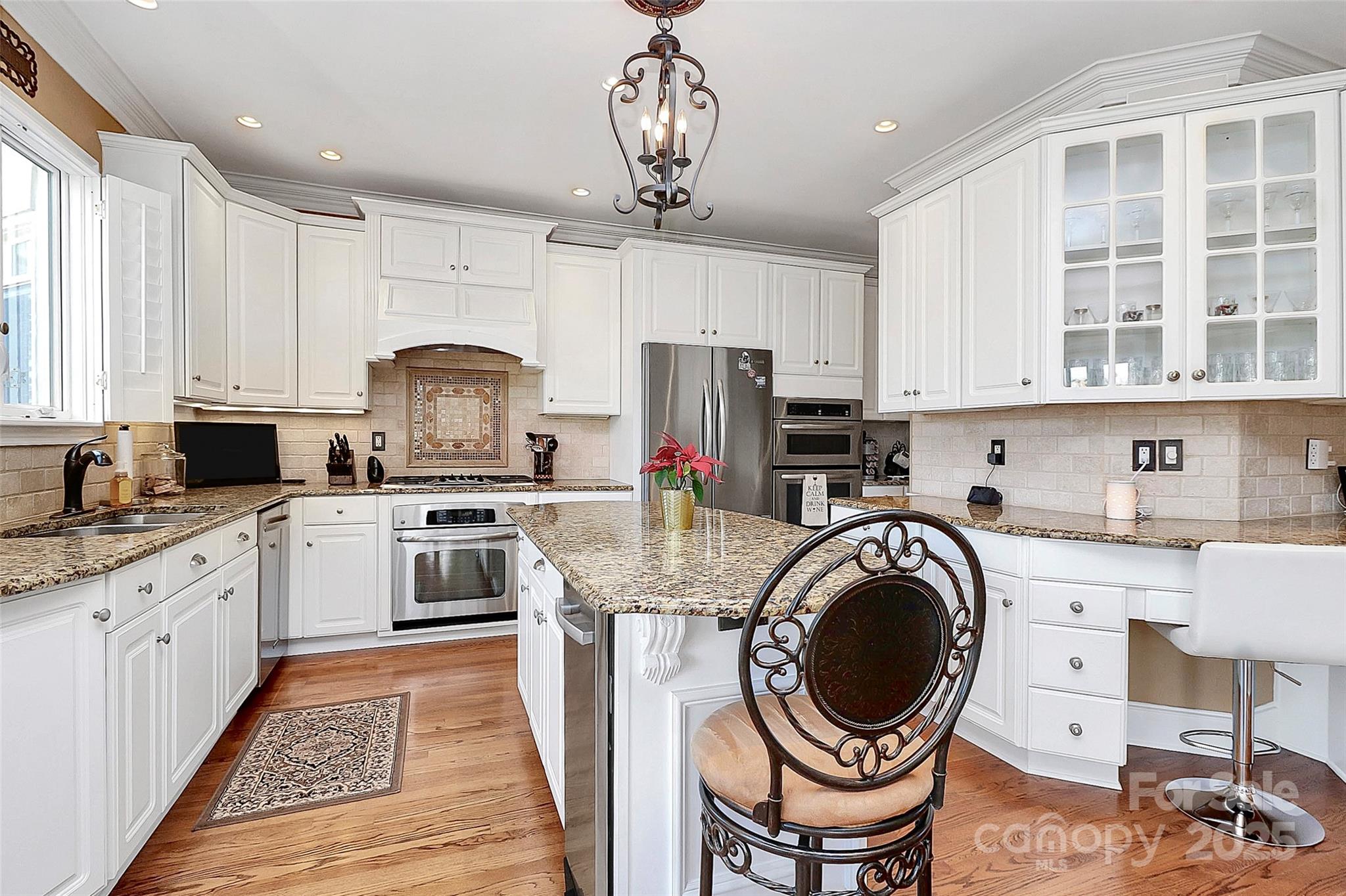 The Peninsula - Residential