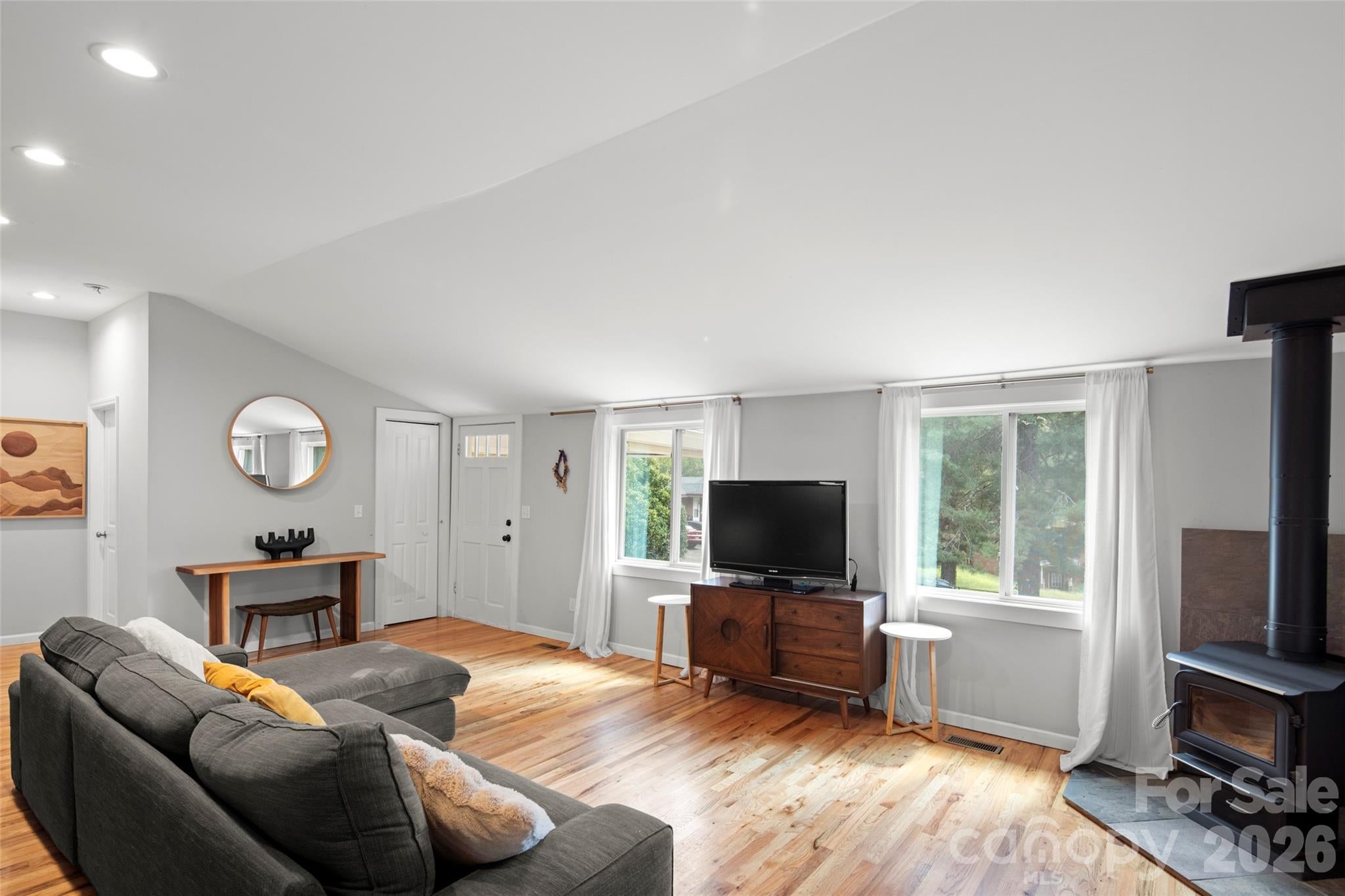 28 Long Cove Road