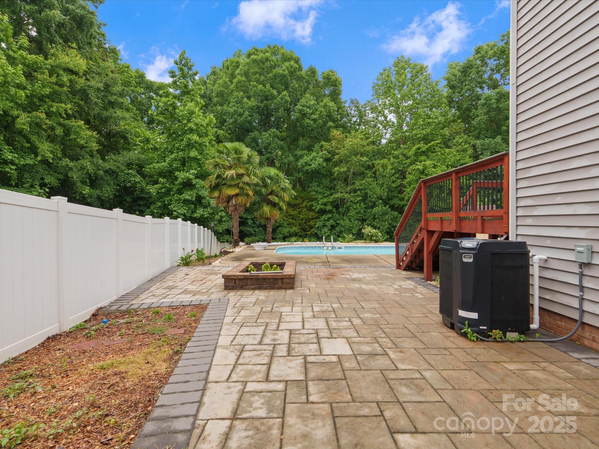 Ashley Glen - Residential