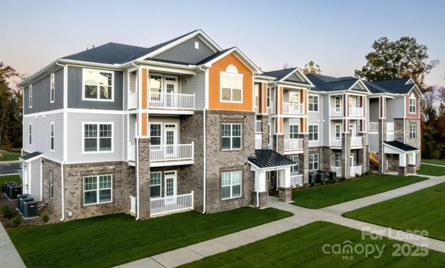 Currently offering one month free! Specials, promotions, price and availability are subject to change. Contact community for more information. Welcome to Walker Steele Creek, a residential community featuring one, two and three bedroom apartments for rent in Charlotte. Spacious layouts and thoughtful amenities welcome you home, along with exceptional service and an ideal location. Contact us today to learn more and to schedule your tour.