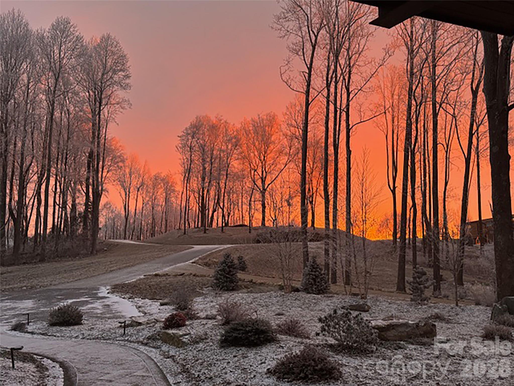 Couch Mountain - Land