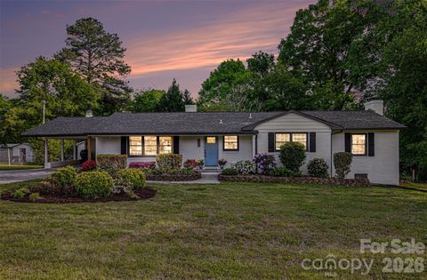 Photo of 1209 Arbor Drive, Salisbury, NC 28144 (MLS # 4371444)