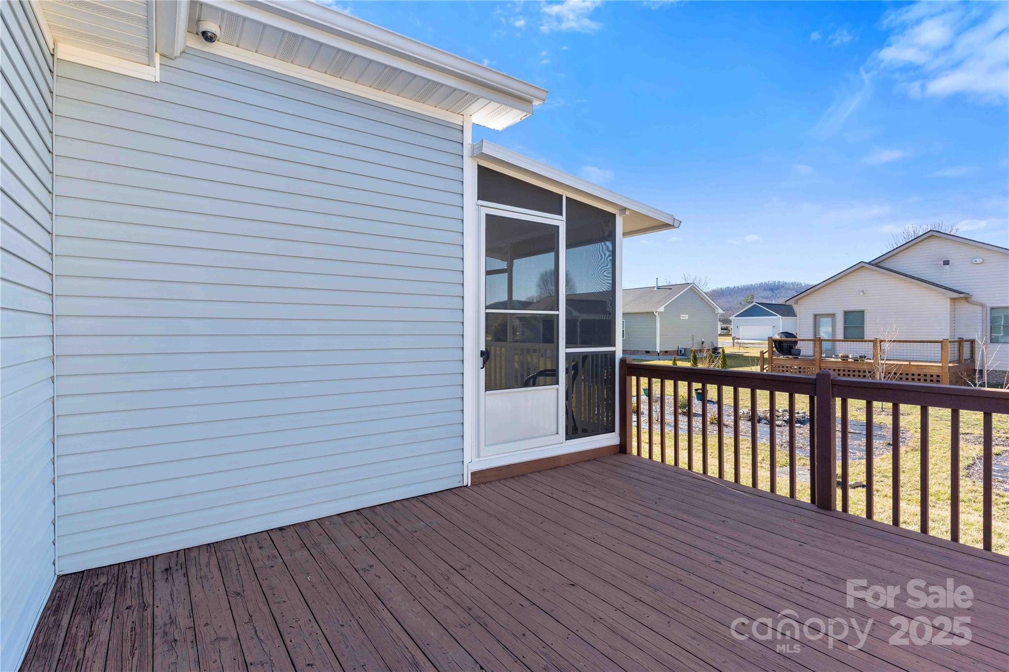 Riverwind - Residential