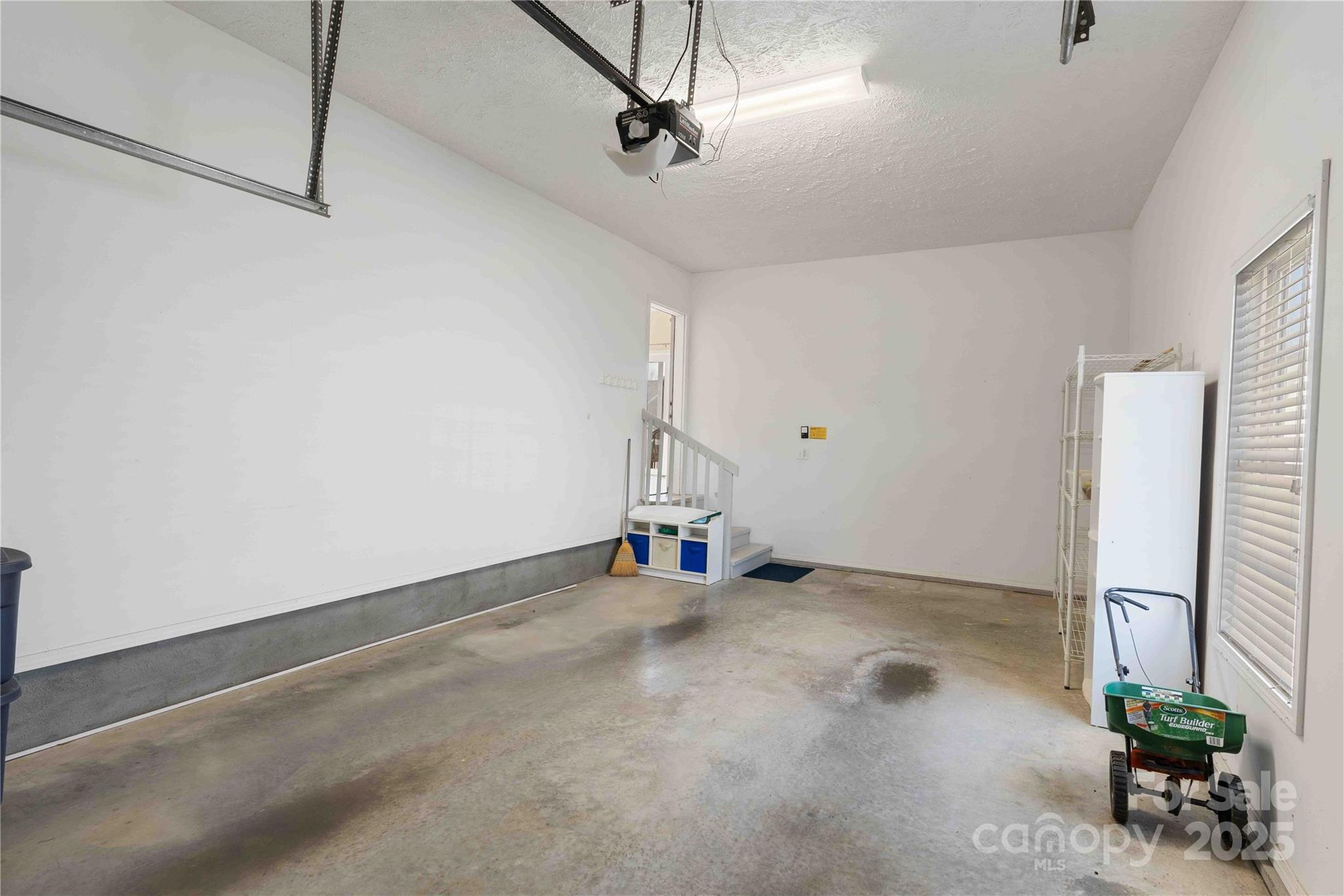 Riverwind - Residential