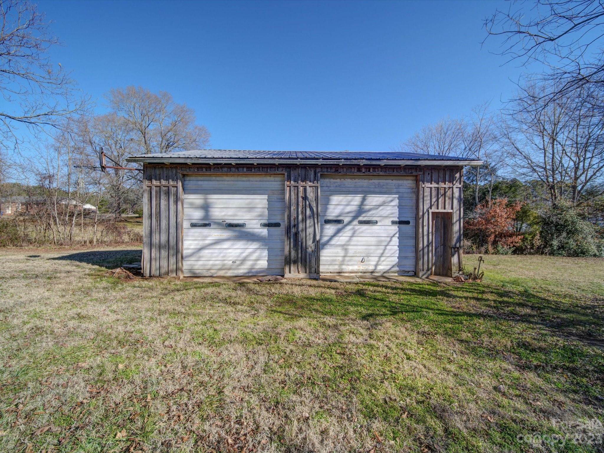 Hilltop Acres - Residential