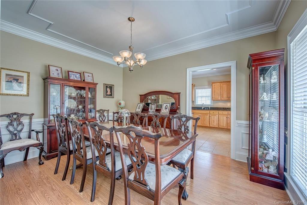 Country Club Estates - Residential