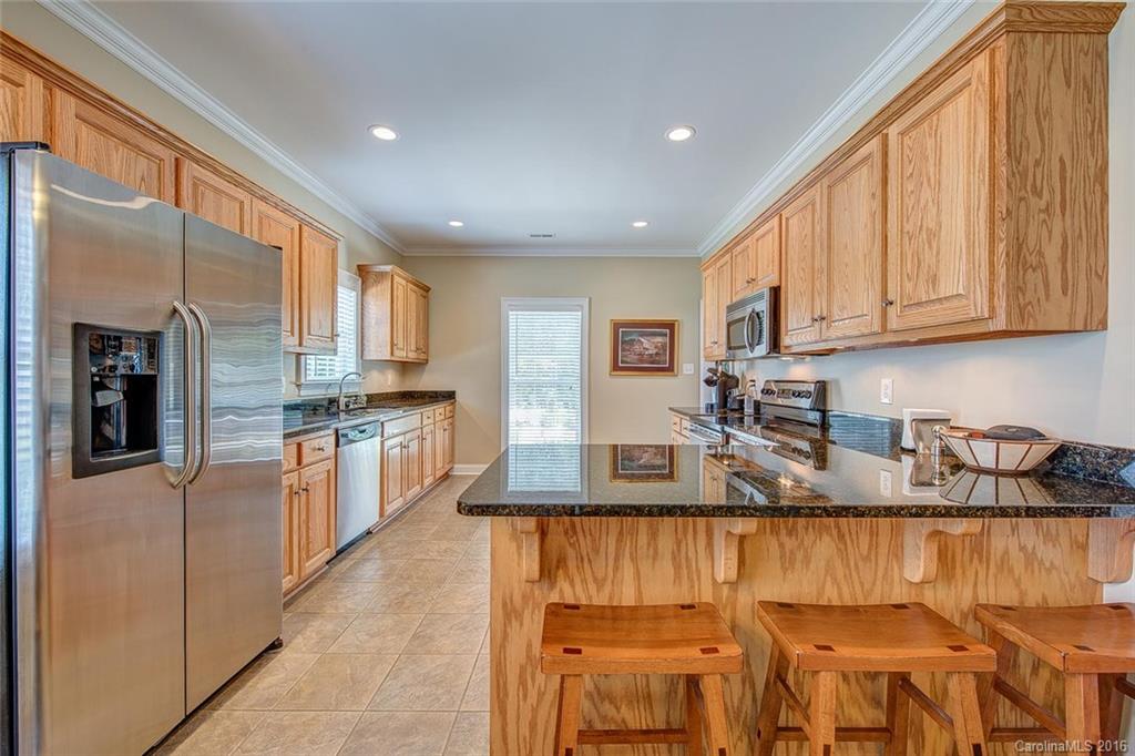 Country Club Estates - Residential