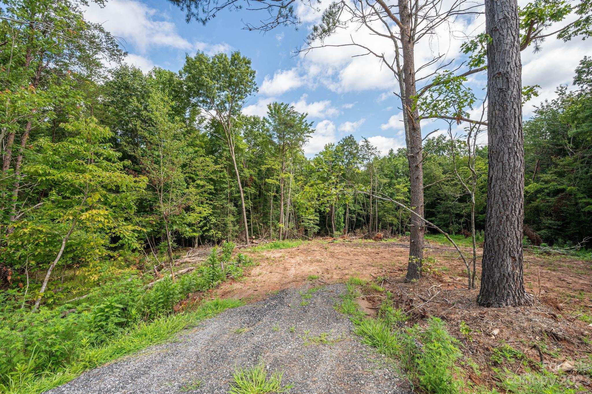 Northlake Estates - Land