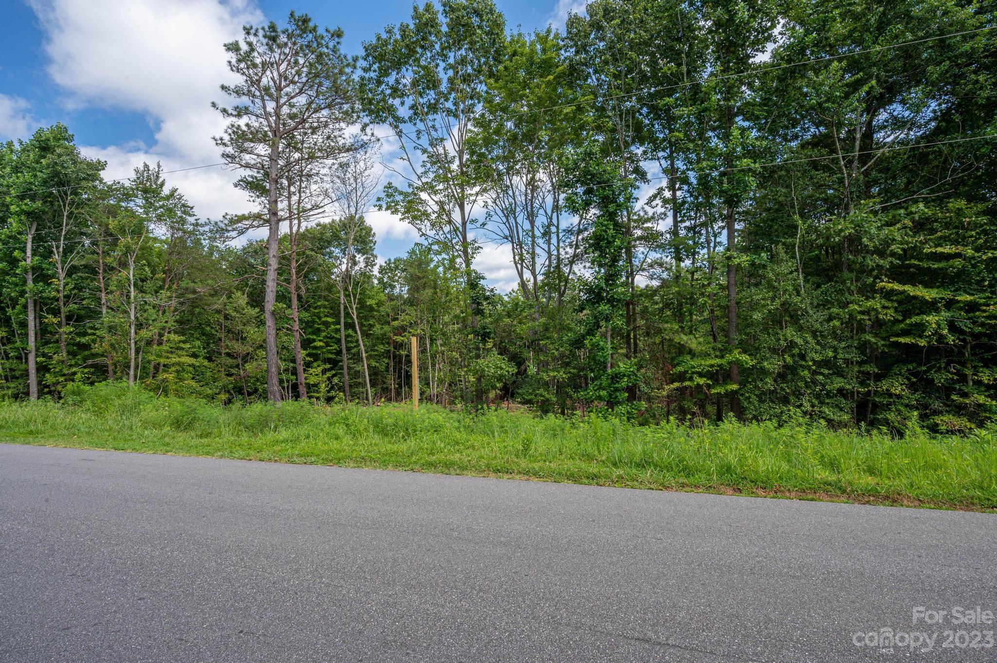 Northlake Estates - Land