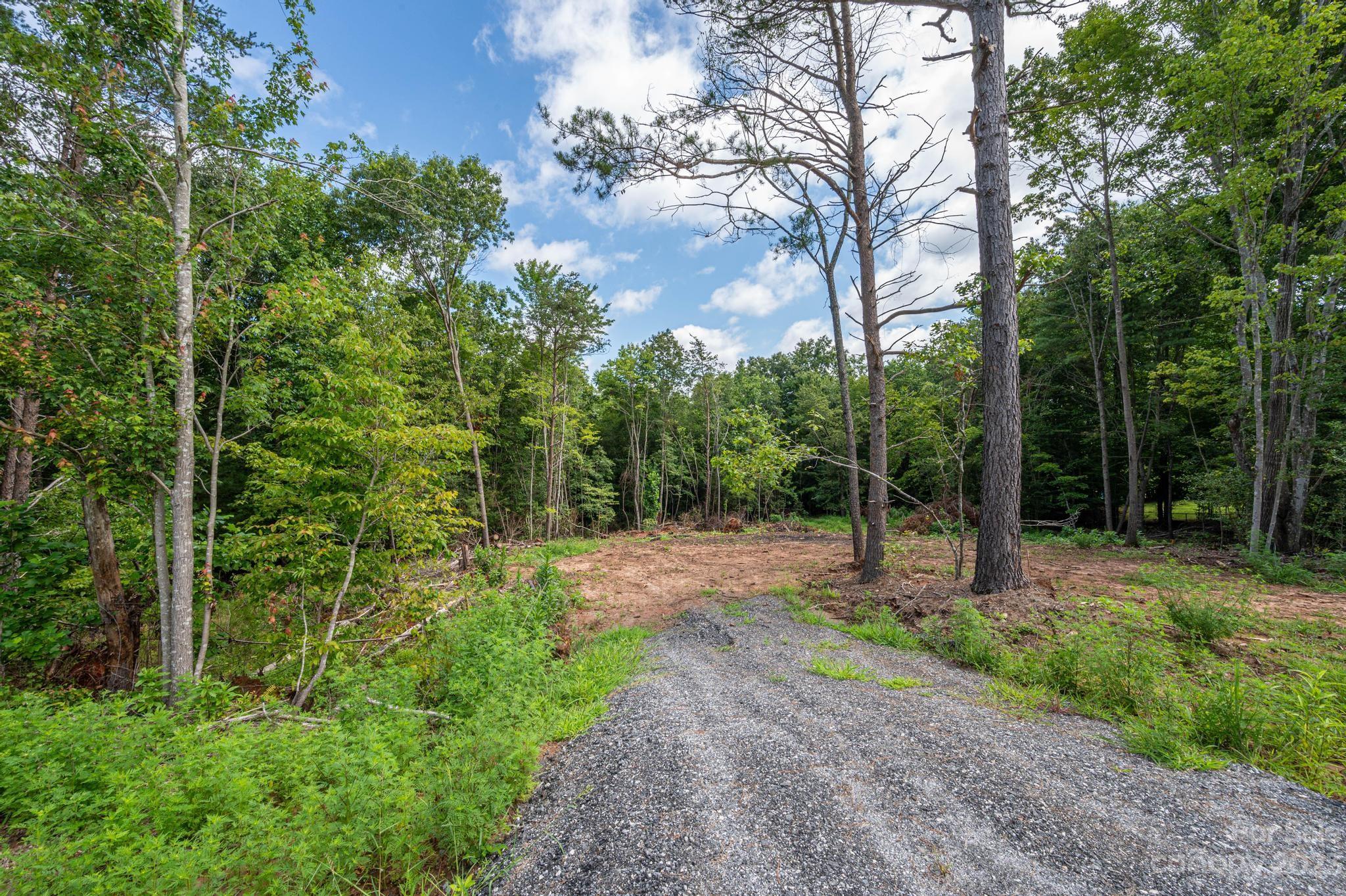 Northlake Estates - Land