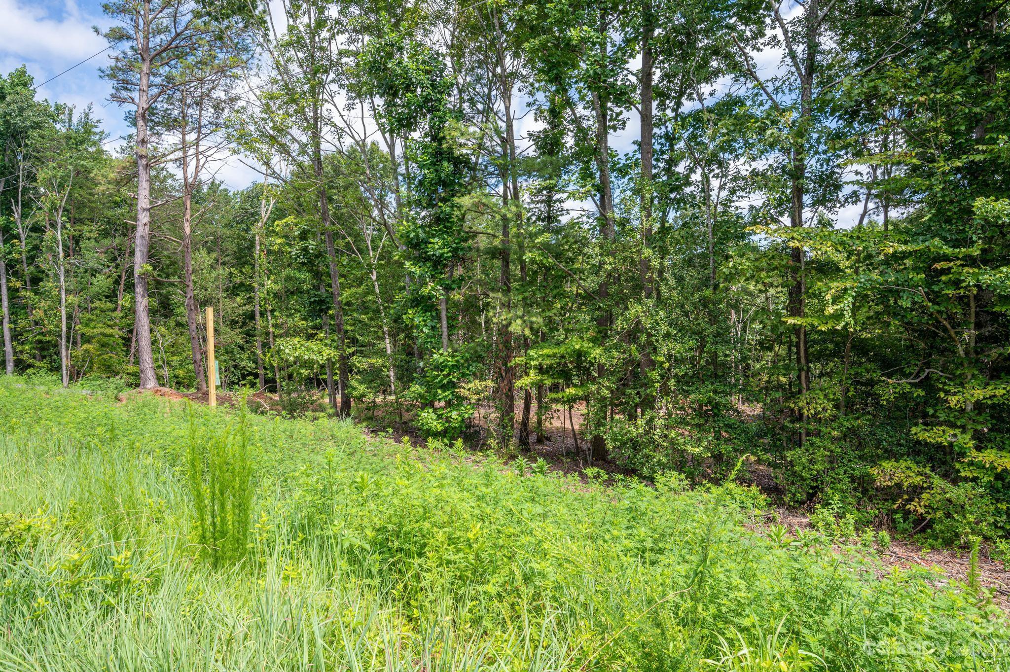 Northlake Estates - Land