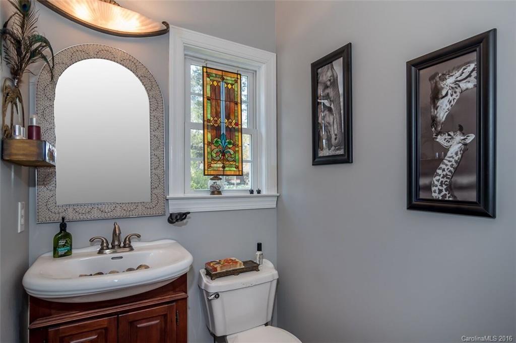 The Lakes At Derby Downs - Residential