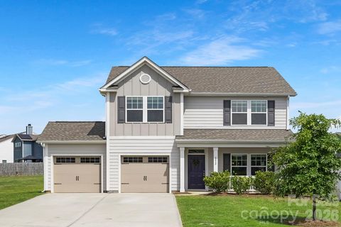 5141 Thomasville Drive 165 Belmont NC 28012