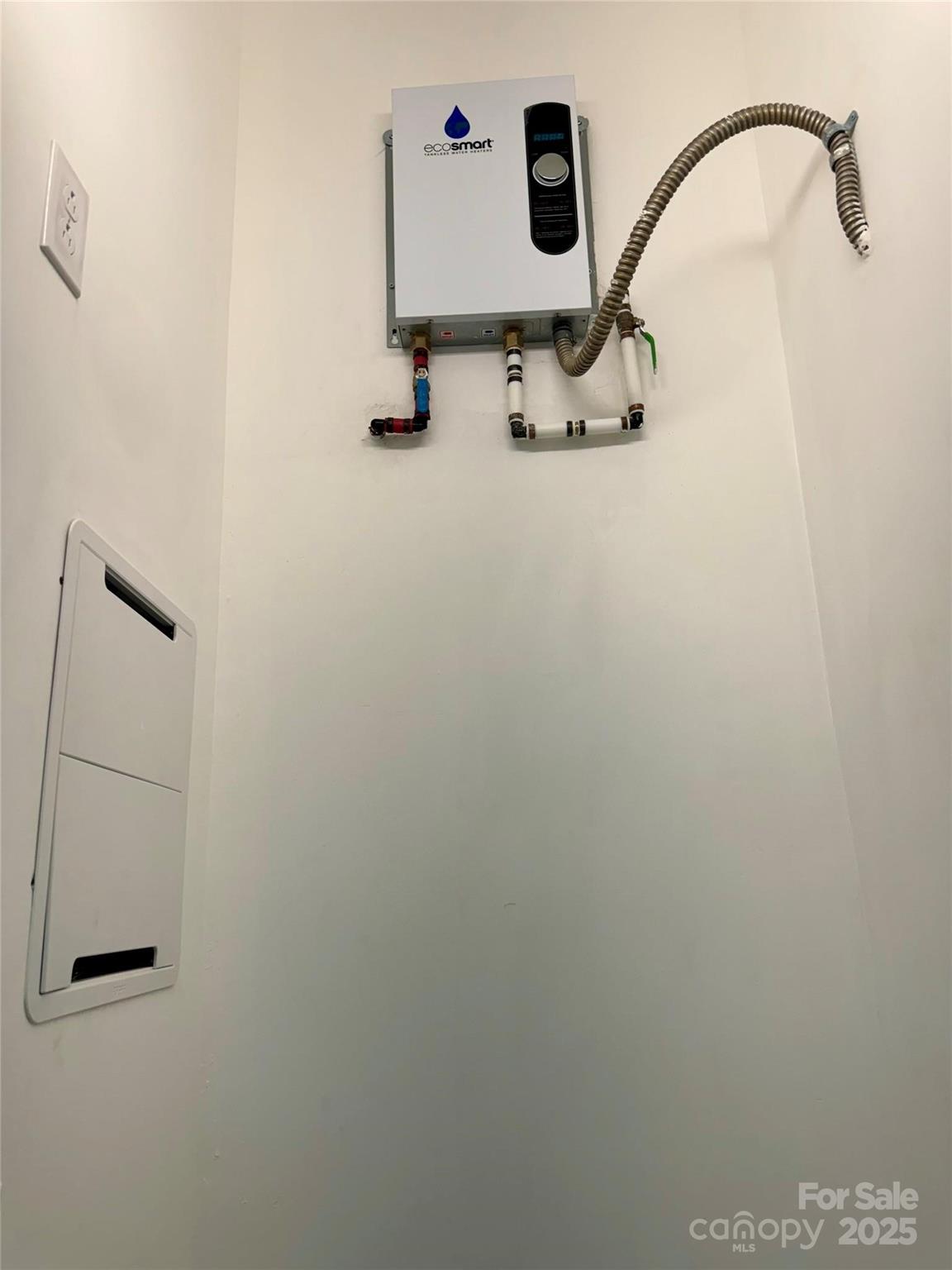 Las Siete Villa - Residential