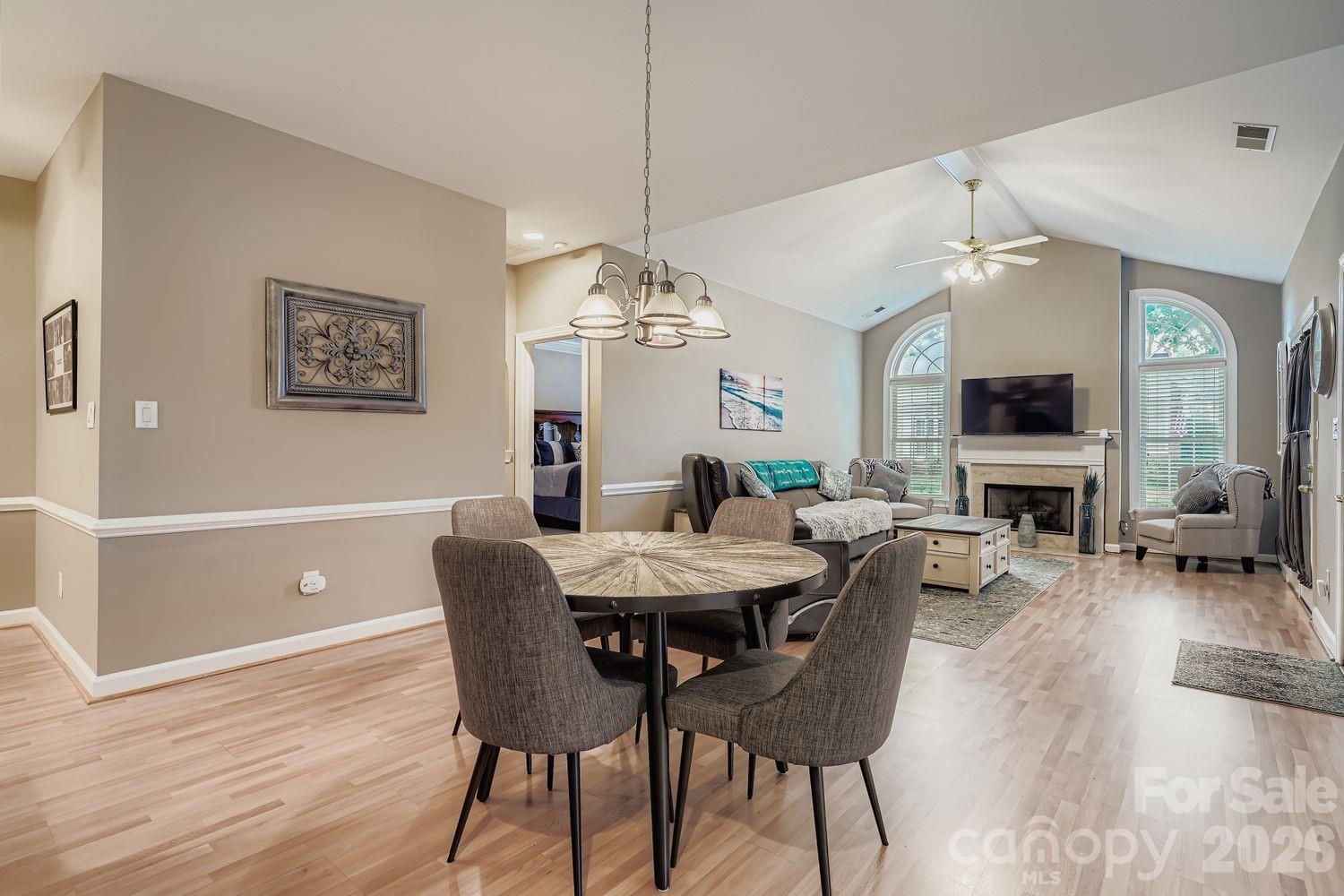 8406 Highland Glen Drive