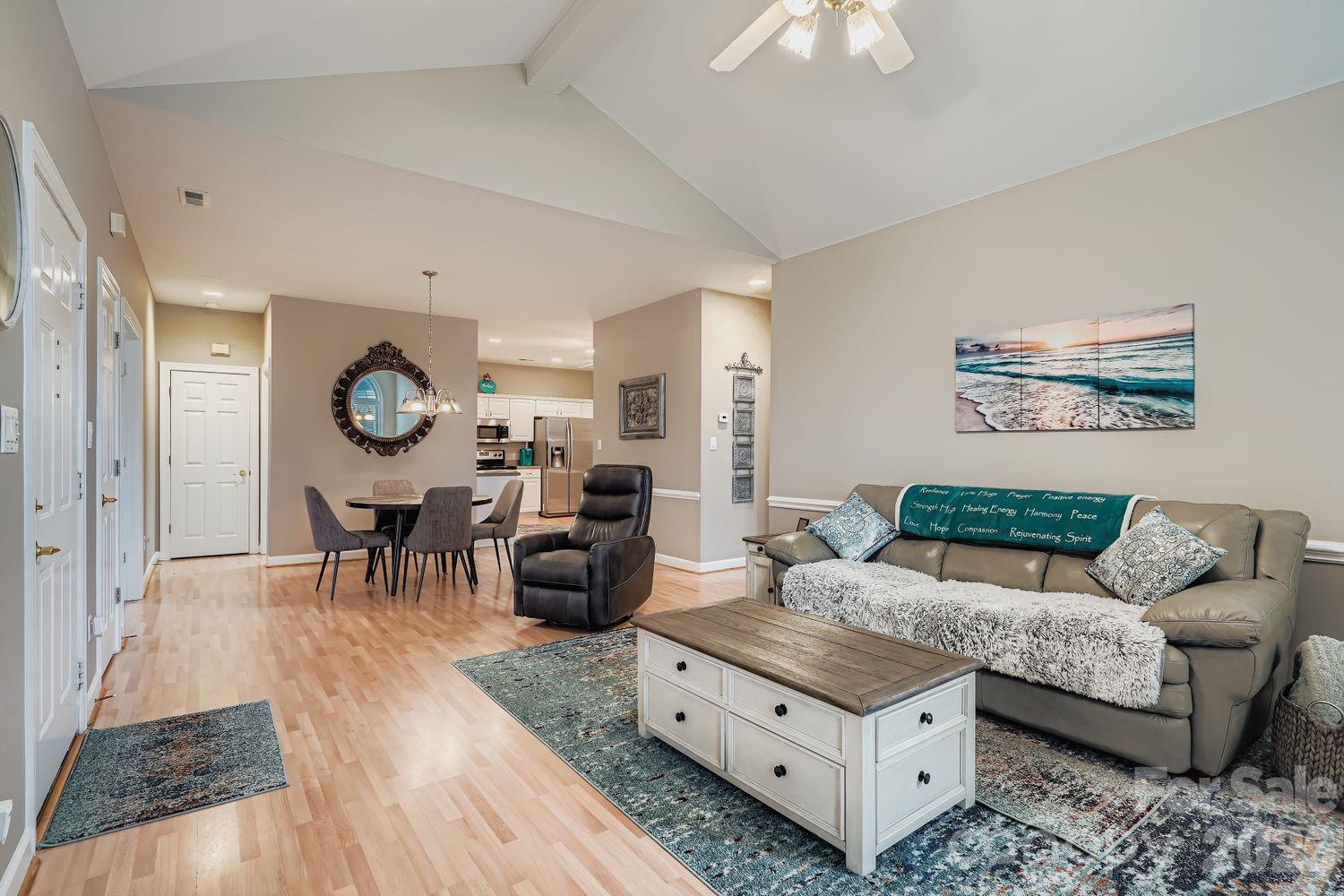 8406 Highland Glen Drive