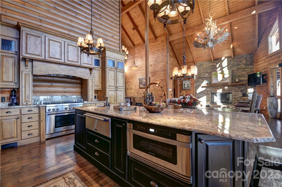 Smoky Mountain Retreat at Eagles Nest - Residential