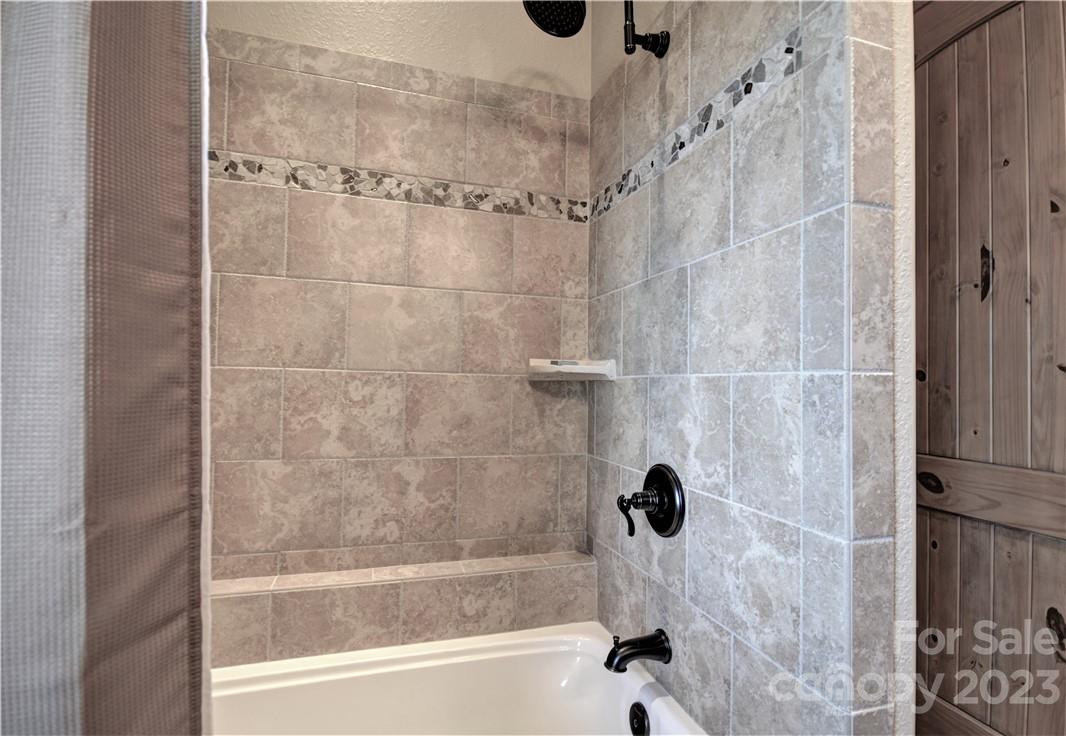 Smoky Mountain Retreat at Eagles Nest - Residential