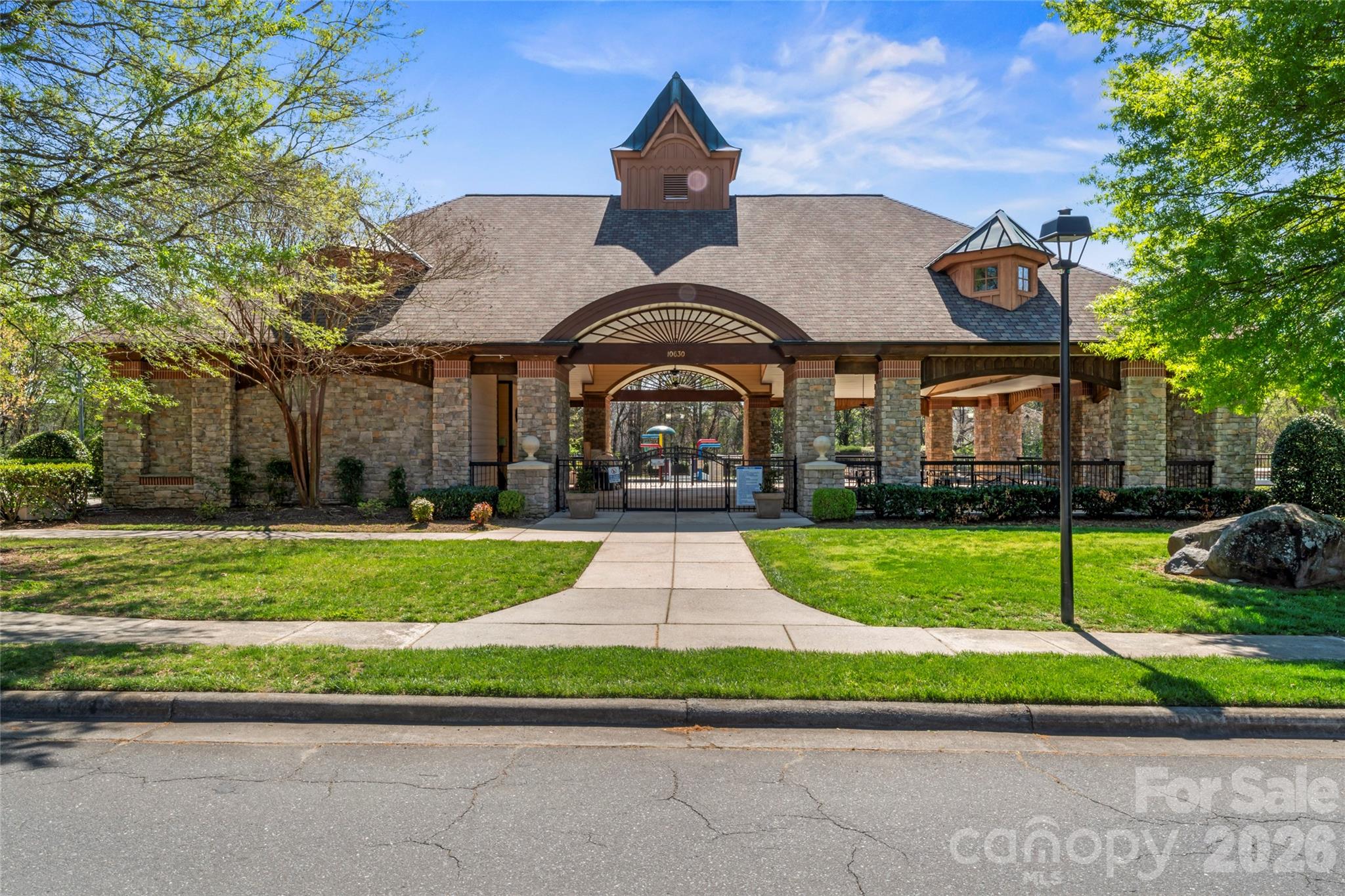 Huntington Forest - Residential