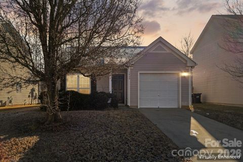 Photo of 1430 Braveheart Lane, Charlotte, NC 28216 (MLS # 4337747)