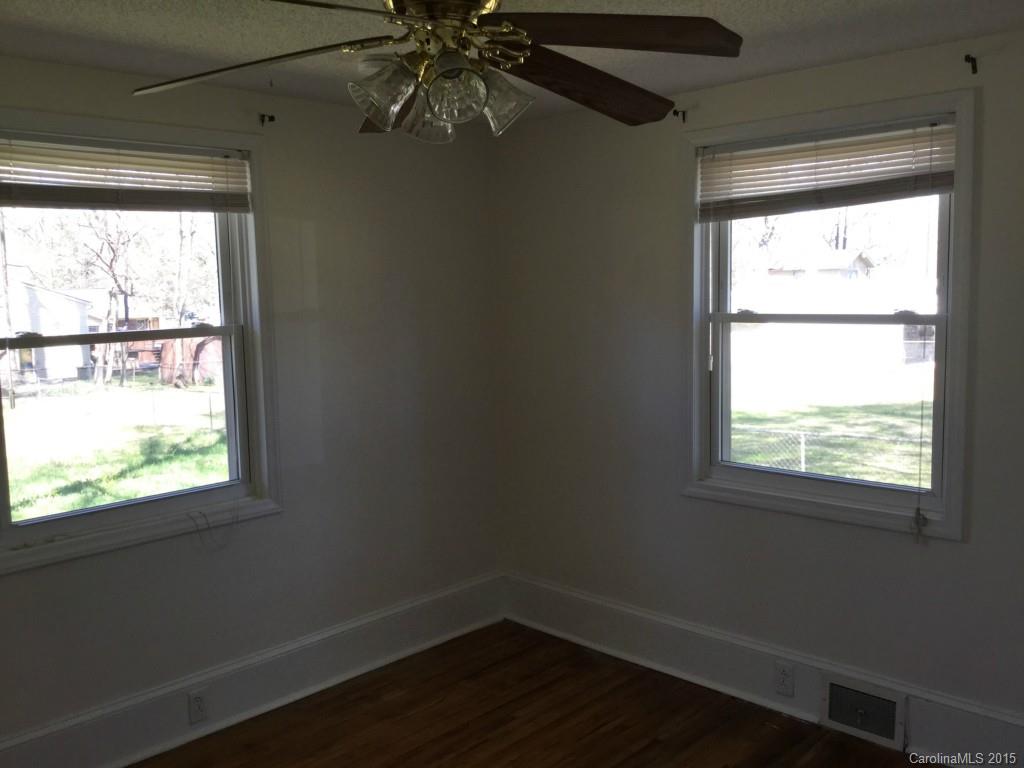 Harrisburg Park - Residential Lease