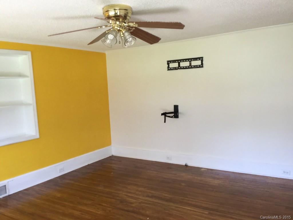 Harrisburg Park - Residential Lease