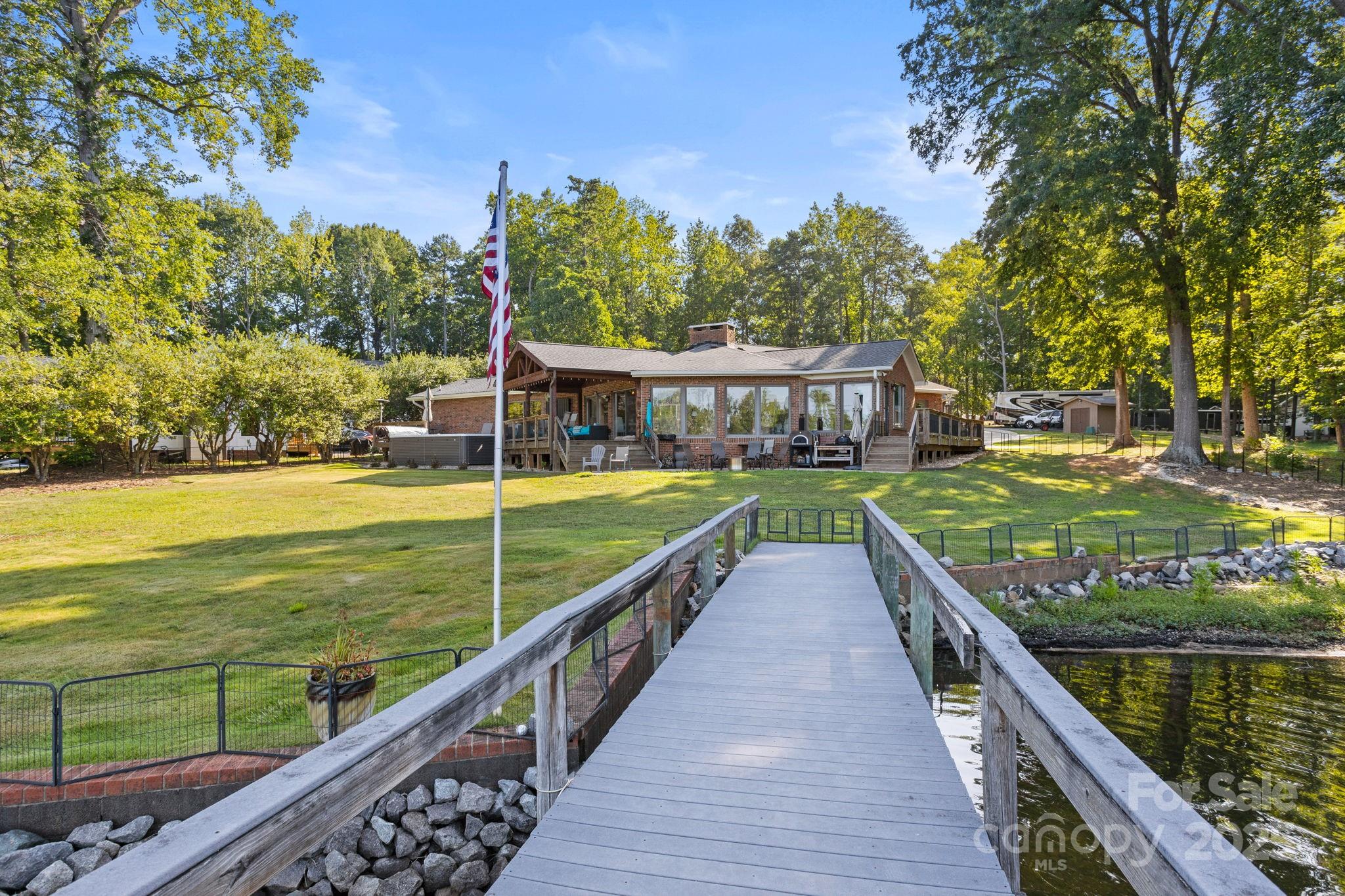 5205 Lake Wylie Road