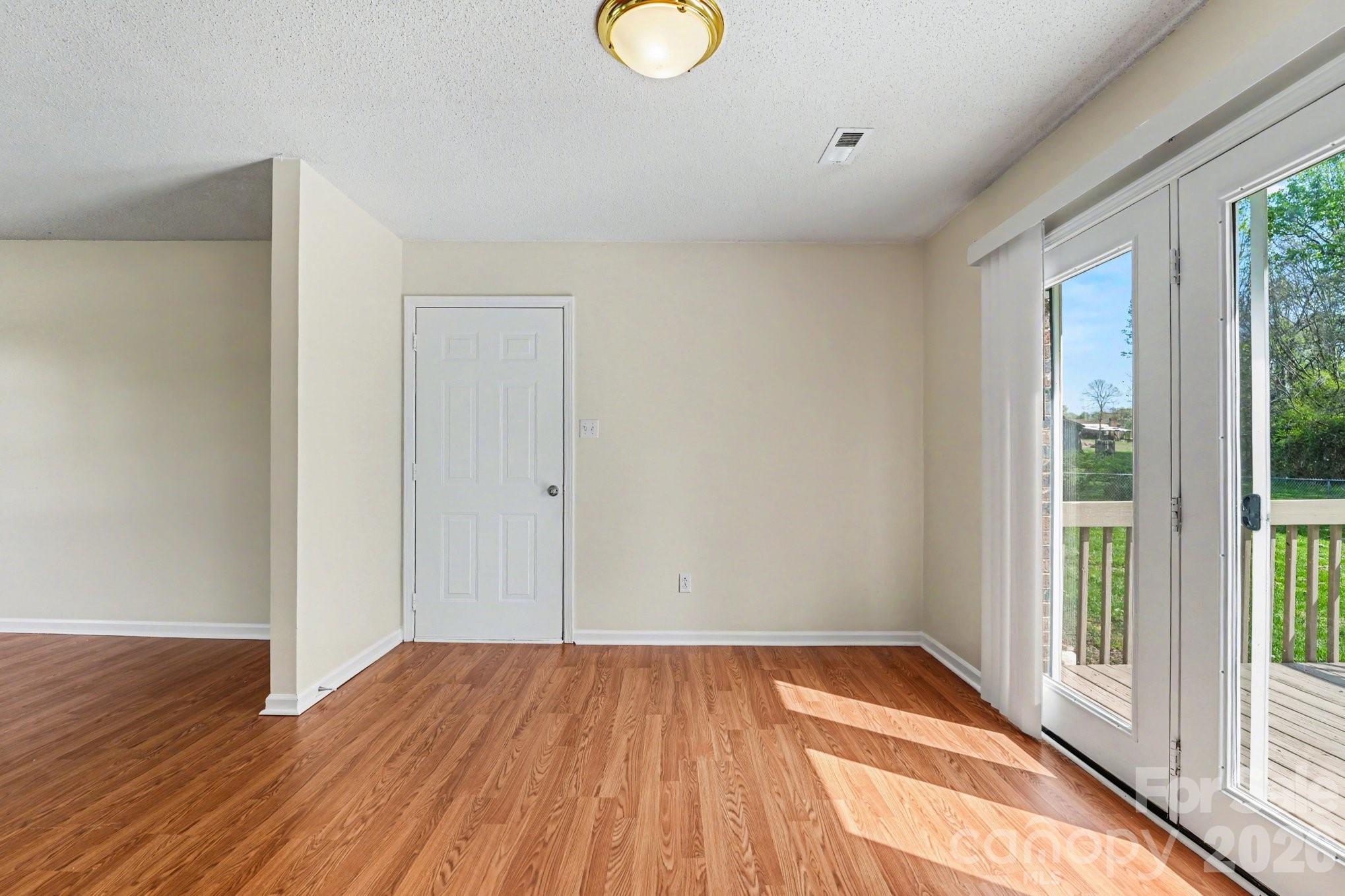 Winston Woods - Residential