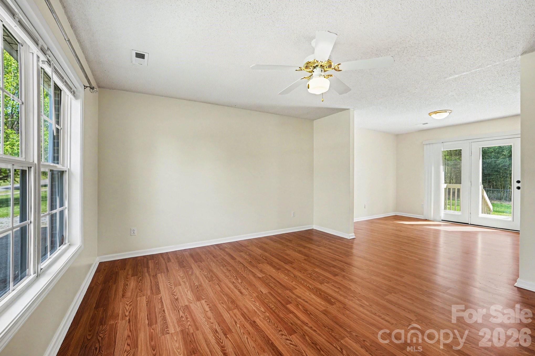 Winston Woods - Residential