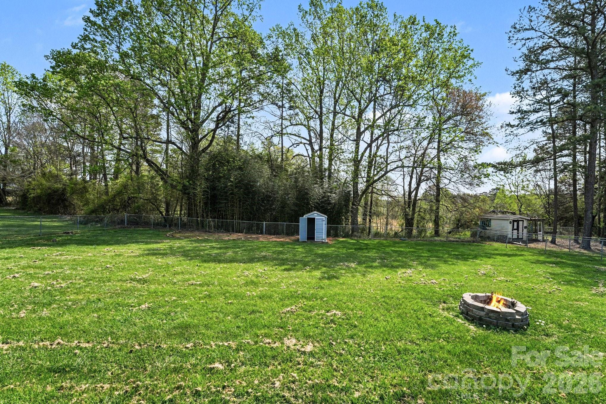 Winston Woods - Residential