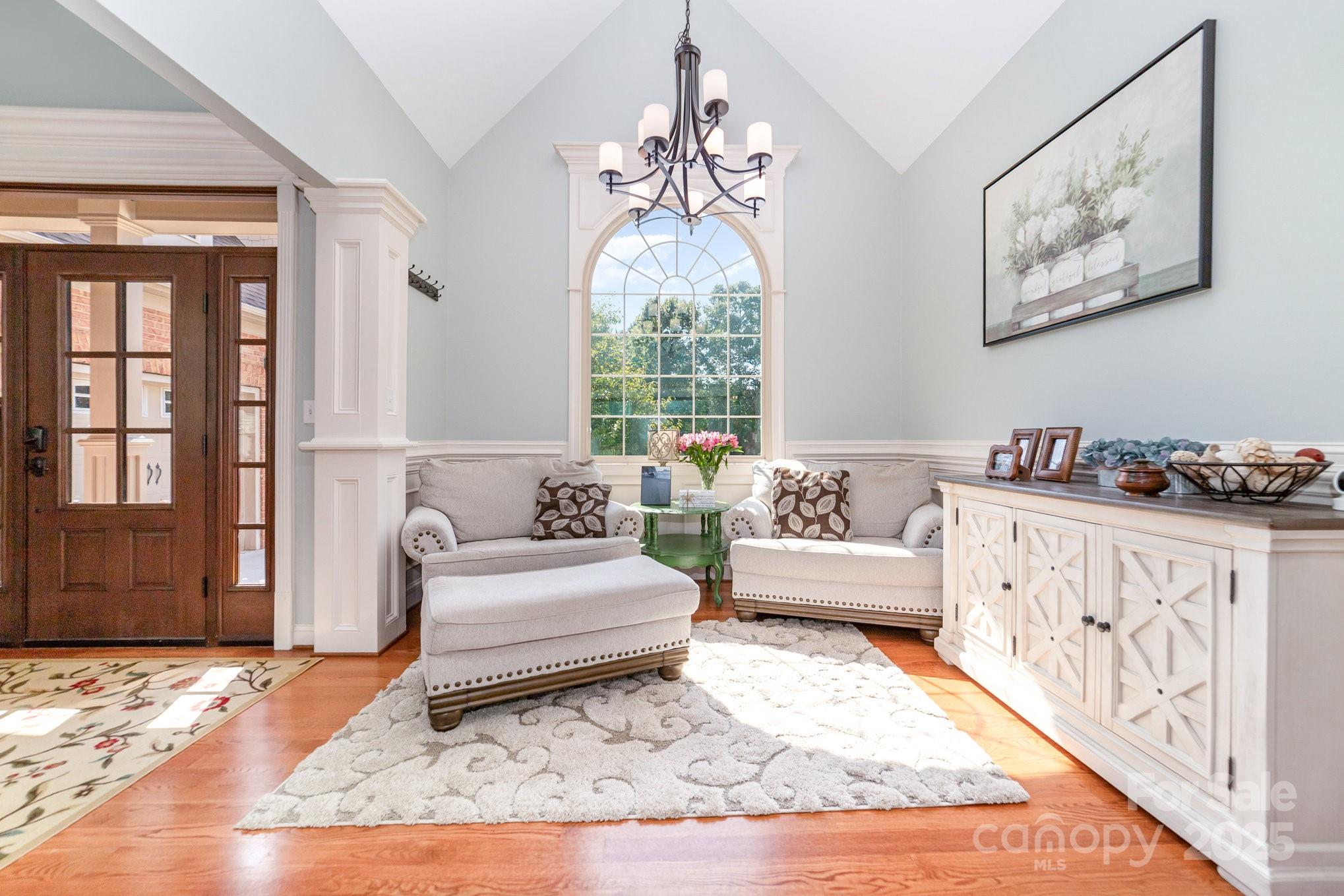 6075 Willow Farm Drive